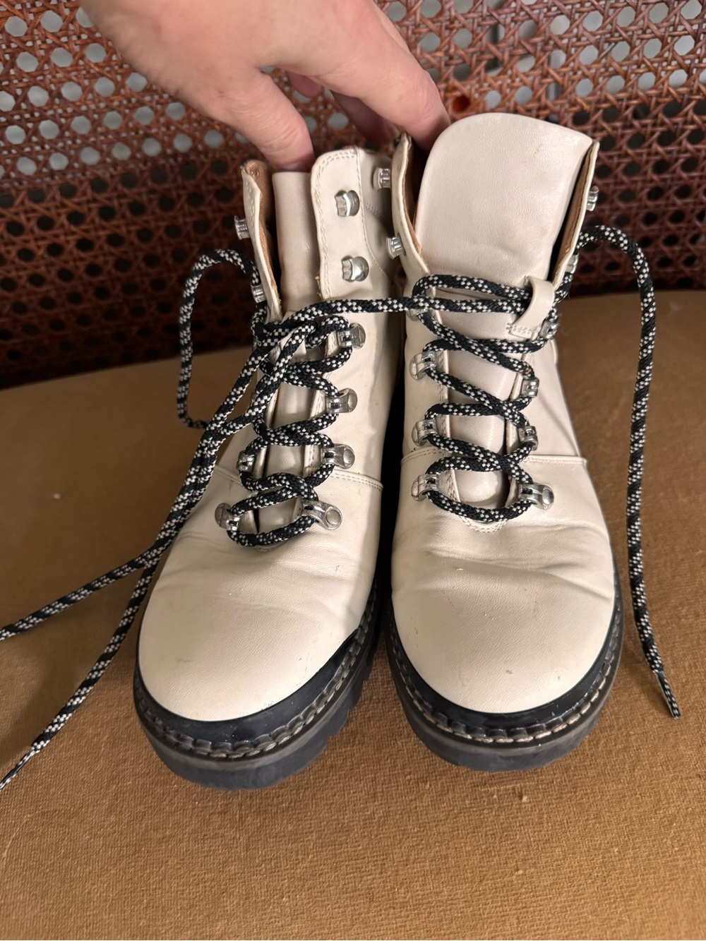 Universal Thread Cream Lace-Up Platform Hiking Boots with Black Trim